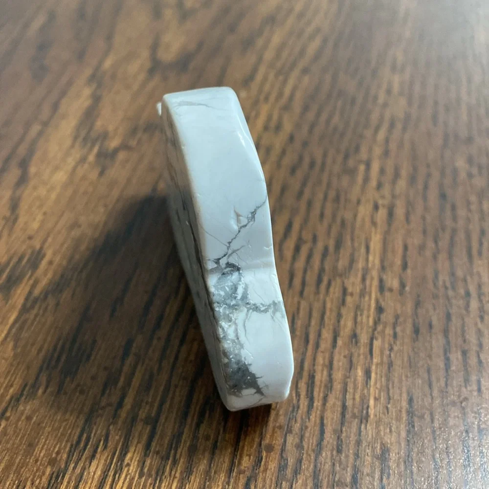 “5/$20” standable howlite crystal cloud carving